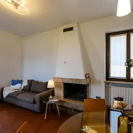 Casa Delle Ochette コステロマーノ
